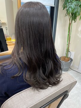 バッカ 横浜桜木町店(BACCA) ダークアッシュ、ミディアム