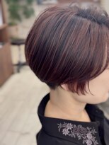 トップヘアー 大元店(TOP HAIR)&nbsp;30代40代50代ワインレッドブラウンハイライト刈り上げショート