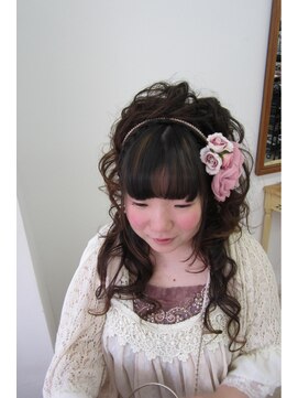 美容室イーナ(e na) ラブリーハーフアップ♪