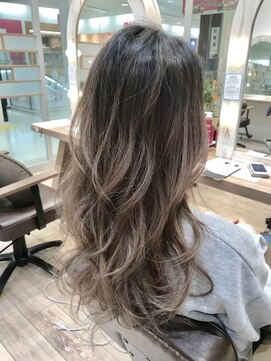 クレア 相武台(CREA) CREA相武台前 グラデーション×Clear Beige