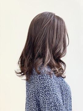 ディーコ(IDEEK) セミロングボブ