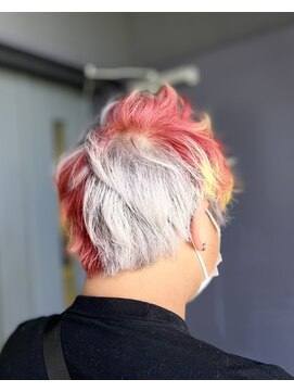 スターズ 渋谷(STARS) ホワイトシルバー×スイカ概念