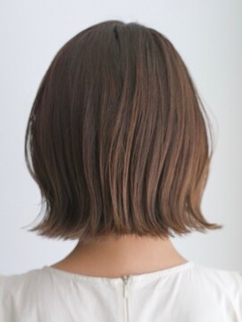 ガーデン タチカワ(garden tachikawa) グレージュ×切りっぱなしボブ