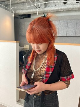 カフ(CAF) CAF FUKO ペールオレンジ/暖色系カラー/大阪/心斎橋