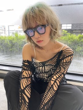 アッシュ 瑞江店(Ash) ホワイトベージュ