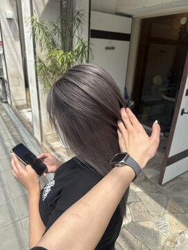 ラブリッシュ(LOVERICHE) 冬もオススメ！シルバーシャドールーツ！