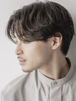 センターパートニュアンスパーマワンカールパーマカルマ韓国原宿