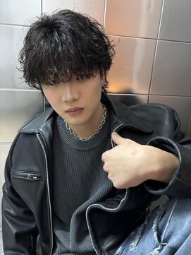 オム ブランシェ(HOMME BLANCHE’) シャドウフェザーパーマ×シースルーウルフ