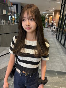 アクトジャパン グランドセントラル 博多リバレイン店(ACT JAPAN GRAND CENTRAL) olive greige