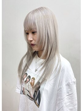 サラ HAIR&MAKE SALA 相模大塚店 ホワイトべージュ