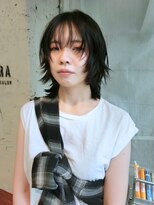 ノラ シブヤ(NORA)&nbsp;☆あいみょんウルフハッシュカットハイレイヤーウルフカット