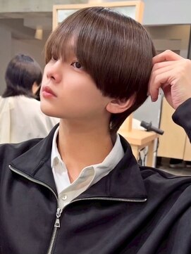 ナチュラル 渋谷(NATURAL) ●フェザーパーマ／スパイキーショート［メンズ／渋谷］