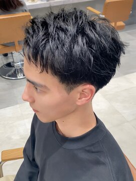 アップバングショート