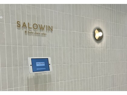 H .　【エイチ　ドット】の写真