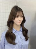 ミディアムレイヤーロングレイヤーカット顔周りオリーブベージュ