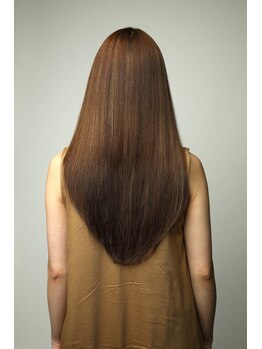 アオアクア(AOAKUA)の写真/今までのトリートメントを覆す！２ヶ月もち、諦めていた手触りも『うるツヤ髪』へ☆