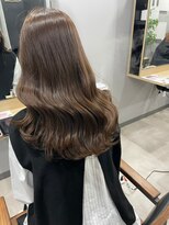 アトレ 福岡大名店(attrait)&nbsp;ツヤ感たっぷりのブラウンロング×レイヤーカット
