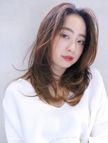 アイティー バイ アルバム 浦和店(IT by ALBUM) ナチュラルカール_オリーブカラーハイライトカラー_57627