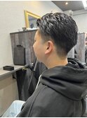 ビジネスマンに大人気!ツーブロック 刈り上げ七:三スタイル!