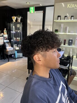 アイズ 海老名(AIZU) プードルパーマ 波巻きパーマ メンズパーマ