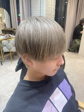 ブラン 西中島 新大阪店 ハイトーンマッシュウルフ