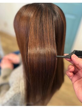 ヘアアトリエ ナイン(hair atelier nine) nine/渡邊