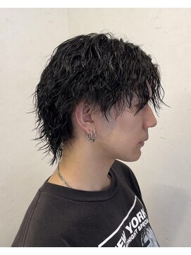 リア(Lia by KENJE) ブリーチ履歴あり!ウルフ×ツイストスパイラル!