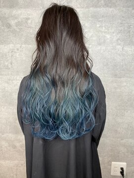 アンダーバーホワイト 高槻店(_WHITE) ブルーグラデーションカラー