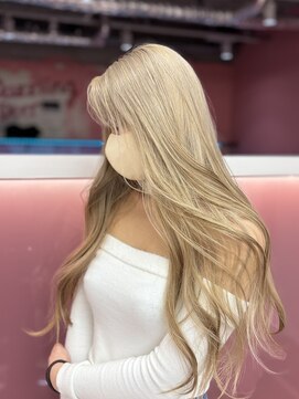 ダズリングディア(Dazzling Deer) ミルクティーベージュ/ホワイトベージュ/ハイトーン/ベージュ