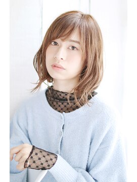 マーブルズ 横浜店(marbles) 外ハネミディアム/外ハネウェーブ/ベージュカラー[横浜]