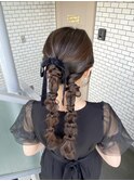 アップヘア　ツインヘア　編み下ろし　参列ヘア