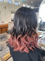 美容室 アルテモーダ グラデーションピンク