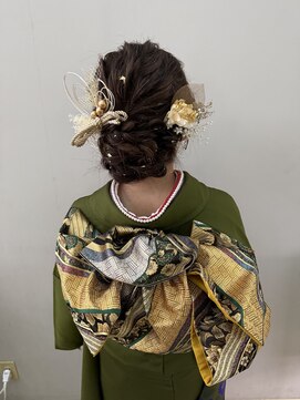 イーエル グランデ(e.ll grande) 成人式王道シニヨン