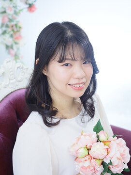 アガール ヘアメイク&プロフィール写真撮影