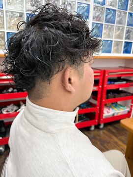 チームボス(Team BOSS) メンズパーマスタイル