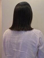 イルフレール(ill frere)&nbsp;ぱつっと　似合わせ　前髪カット　艶髪　梅田　中津　豊崎