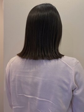 イルフレール(ill frere) ぱつっと 似合わせ 前髪カット 艶髪 梅田 中津 豊崎