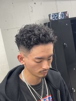 オーバル ジングウマエ(OVARL jingumae)&nbsp;極道パーマスパイラルパーマラルフカール