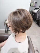 ラメールヘア(la mer hair)&nbsp;白髪ぼかしハイライト＊立体感とオシャレ感