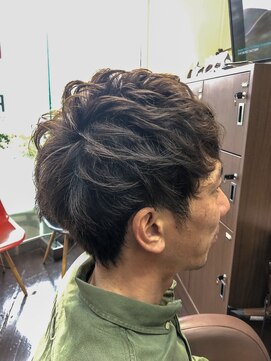 リッツファミリーズピコ めがね橋店(RIT FAMILYZ PIKO) 耳周りはスッキリマッシュ