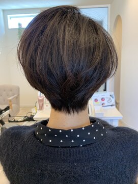 ダリアヘアー ミュウズ(Dahlia hair mieuxs) ショートボブ