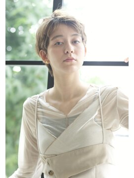 ロンド(RONND) クセ毛風ベリーショート