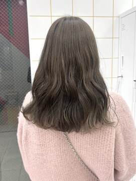 ガーランド(Girland) 【girland】柔らかベージュ 韓国風/レイヤーカット