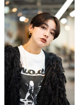 クオン 今泉(quon) 【quon】ハンサムショート-天神 今泉 薬院-