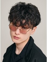 レタッチ バイ フィフス 天神大名(RETOUCH by fifth)&nbsp;福岡天神ゆるめシャドウパーマメンズマッシュウルフカット緩め