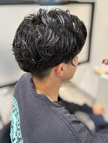 ミンティング(MINTing)&nbsp;メンズパーマ/ショートへア/ショートレイヤー/刈り上げヘア