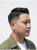 サイドパートスタイル