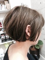 ルオージア(Luogia)&nbsp;ショートボブ、イルミナカラー☆