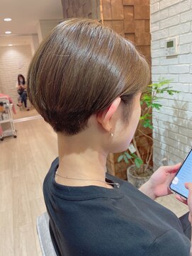 フラミューム 恵比寿(flammeum) ミヤザキスタイル 刈り上げマッシュ