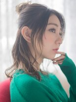 オジコロジ(ojiko.roji) ☆月曜日も営業☆【ojiko.roji】オトナ女性のお団子ハーフアップ